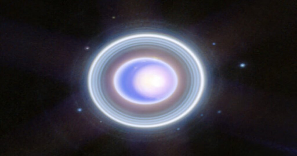 Glowing images of Uranus rings shared by NASA! 1 uranus rings image